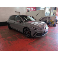 VW Golf VIII 2.0 GTi DSG